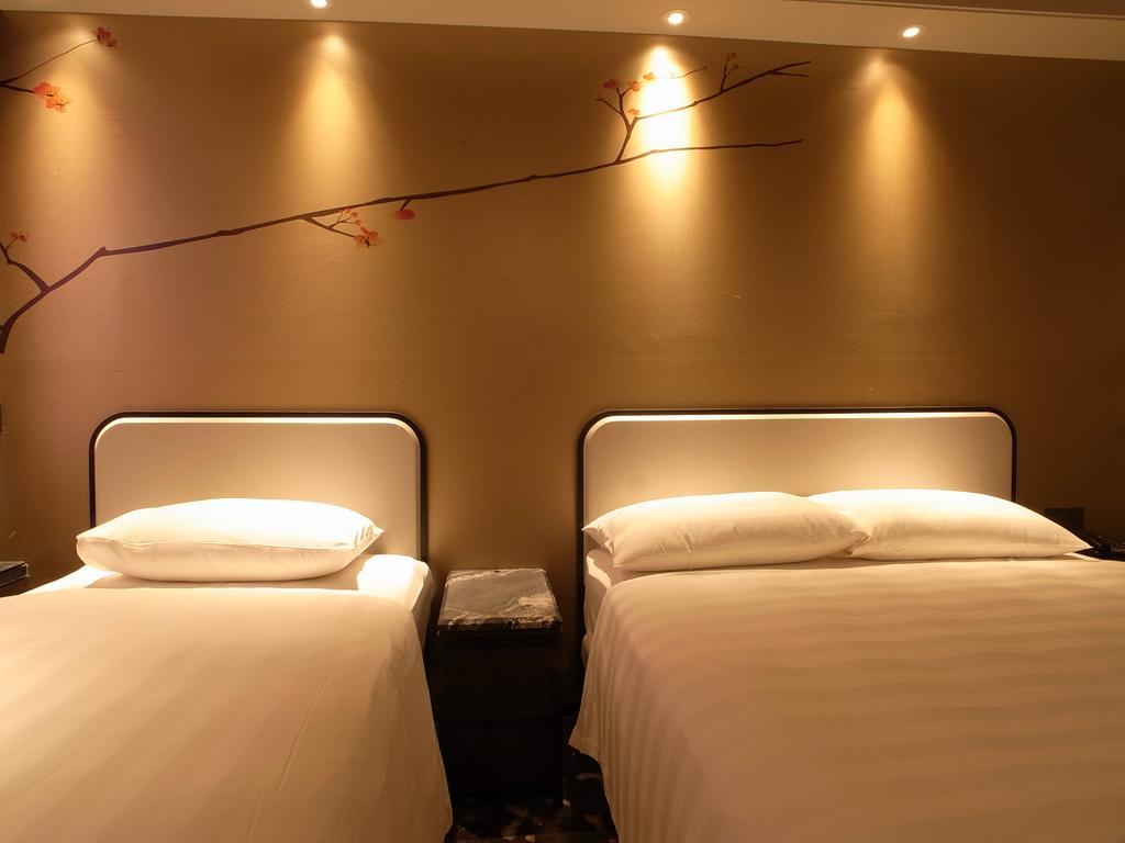 Hotel Midtown Richardson - Kaohsiung Bo'Ai Екстериор снимка