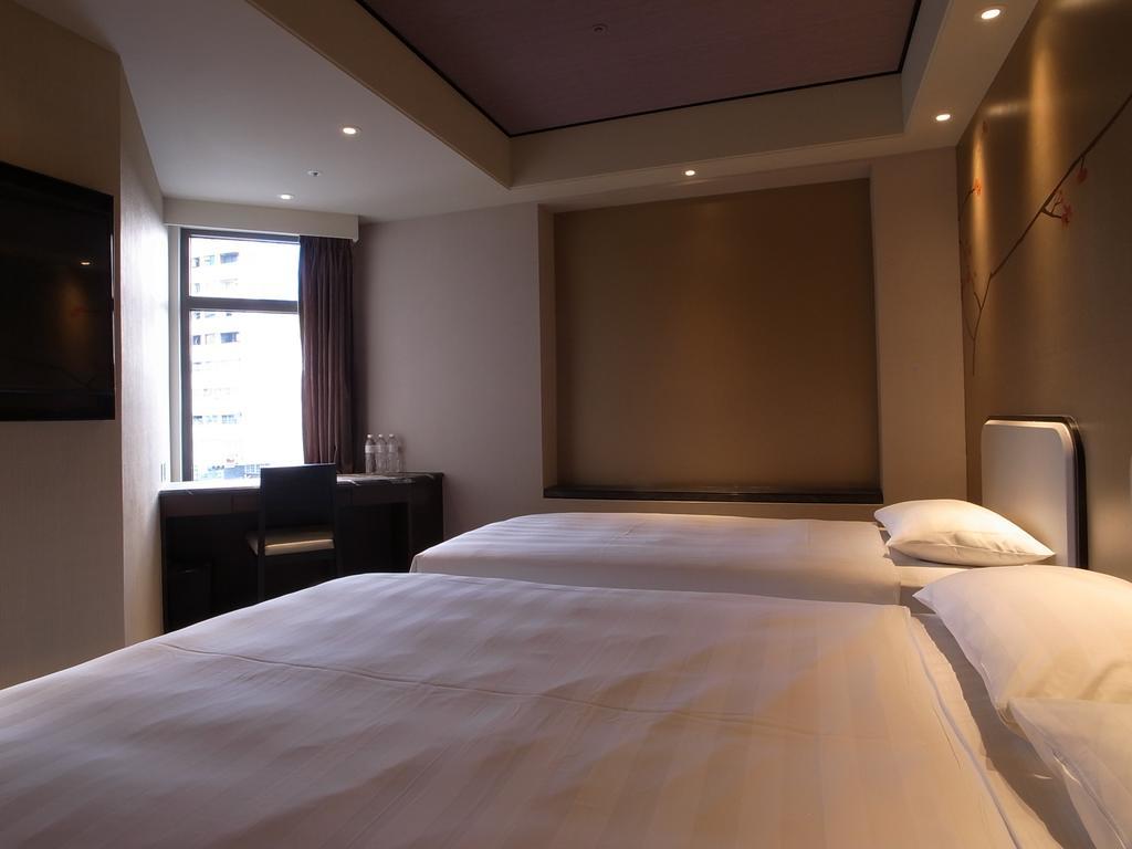Hotel Midtown Richardson - Kaohsiung Bo'Ai Екстериор снимка