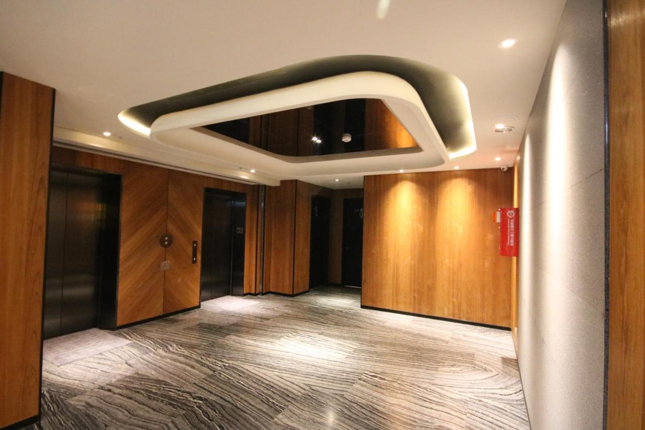 Hotel Midtown Richardson - Kaohsiung Bo'Ai Екстериор снимка