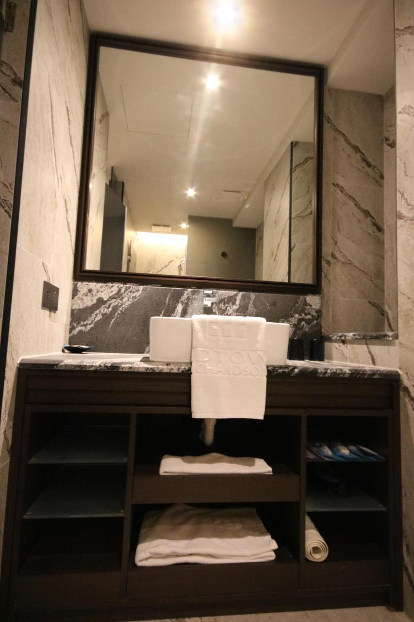 Hotel Midtown Richardson - Kaohsiung Bo'Ai Екстериор снимка