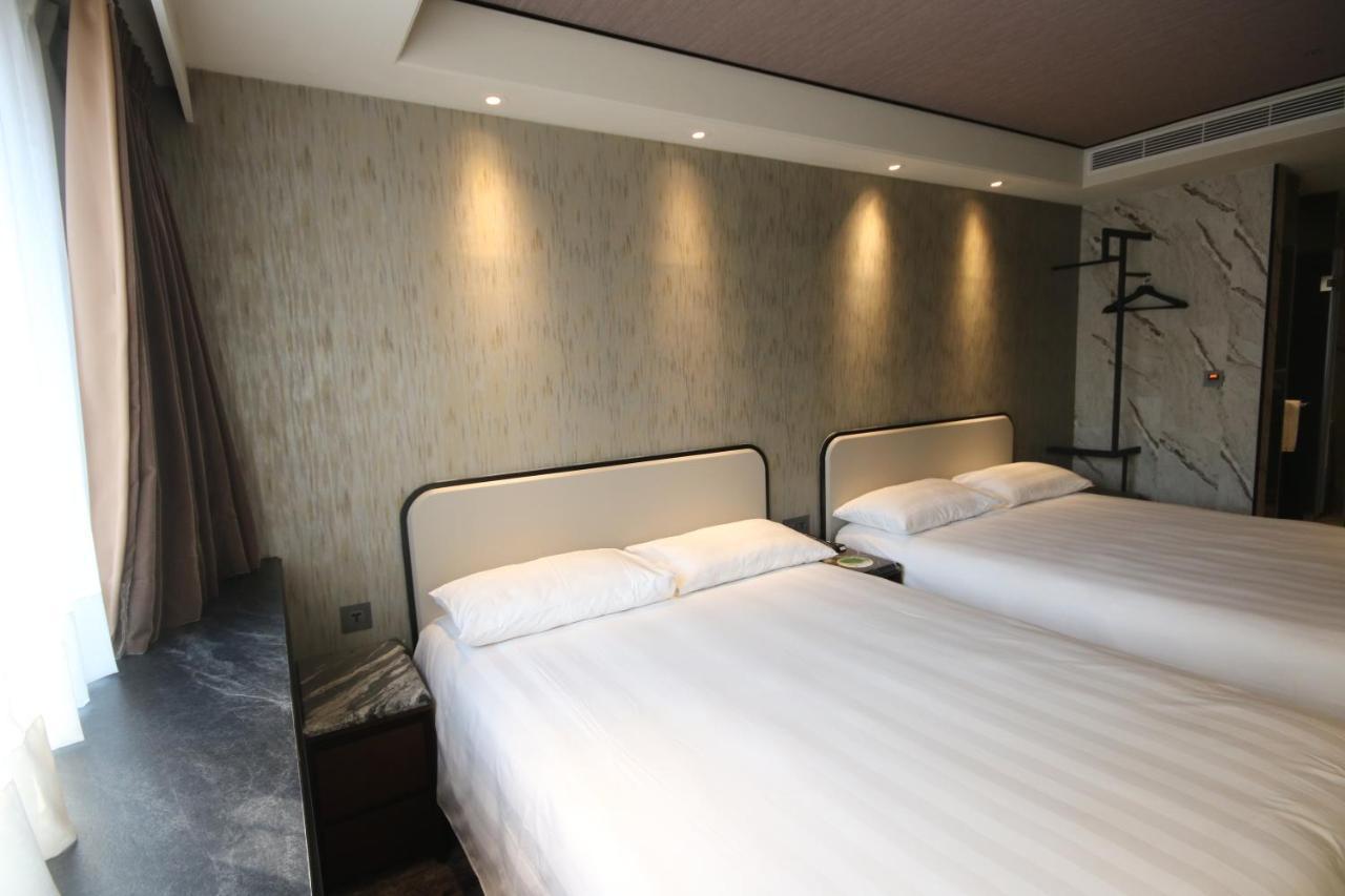 Hotel Midtown Richardson - Kaohsiung Bo'Ai Екстериор снимка