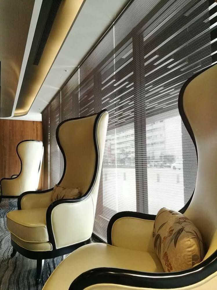 Hotel Midtown Richardson - Kaohsiung Bo'Ai Екстериор снимка