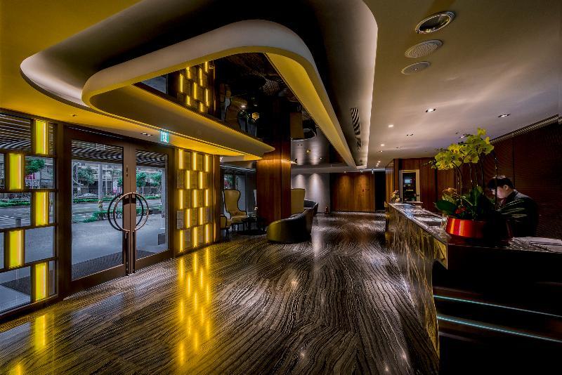 Hotel Midtown Richardson - Kaohsiung Bo'Ai Екстериор снимка